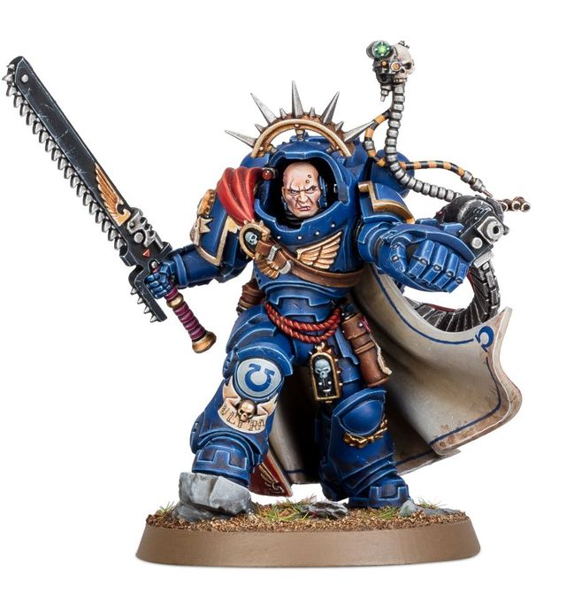 Captain in Gravis Armour - view 2