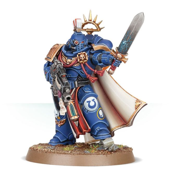 Space Marine Captain - view 1
