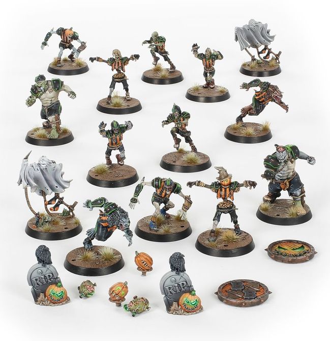 Necromantic Horror Blood Bowl Team – The Wolfenburg Crypt-stealers - view 1