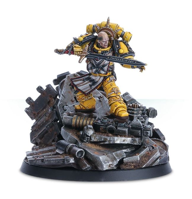 Sigismund, First Captain of the Imperial Fists - view 4