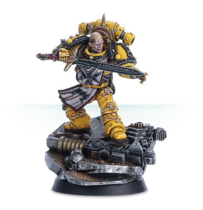 Sigismund, First Captain of the Imperial Fists - view 6