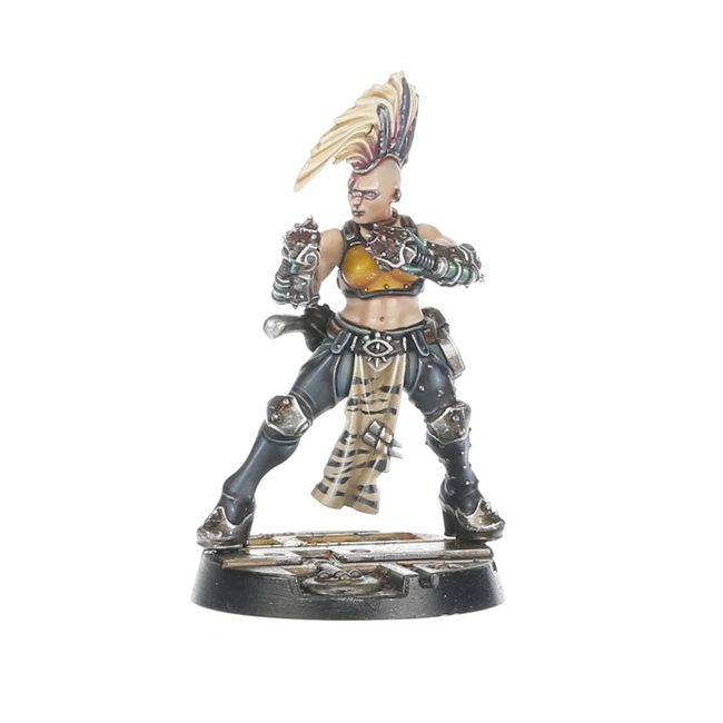 Escher Blades of the Matriarch - view 3