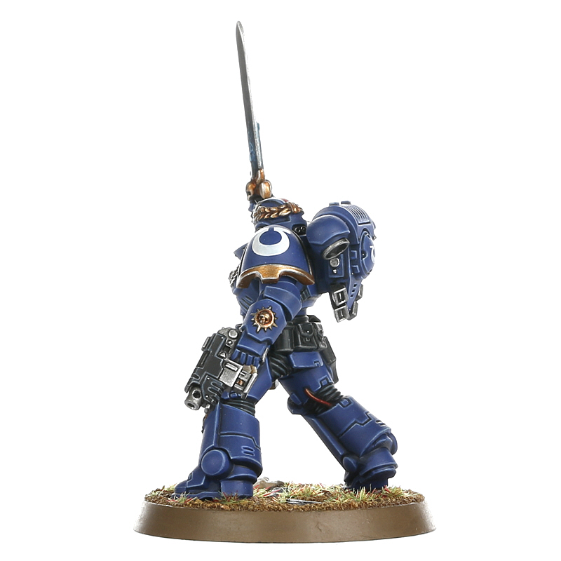 40K Primaris Lieutenant with Power Sword Space Marine