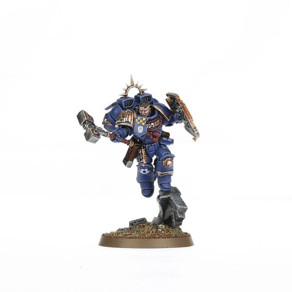 Captain with Jump Pack and Relic Shield