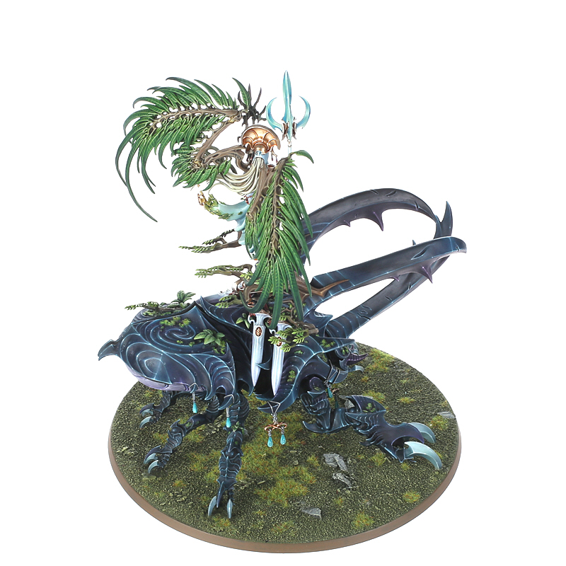 Alarielle the Everqueen