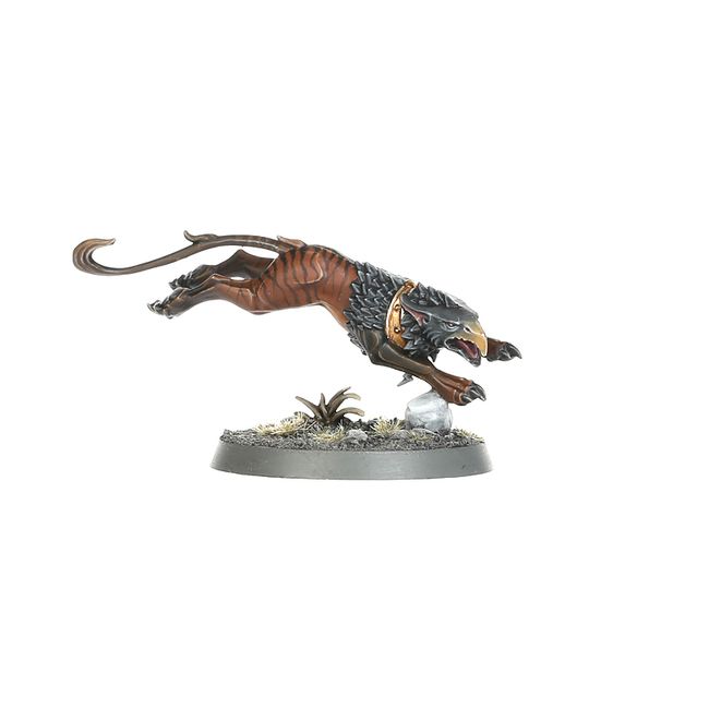 Knight-Judicator with Gryph-hounds - view 3