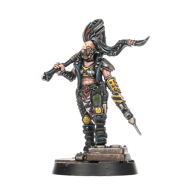 escher-champion-with-power-hammer