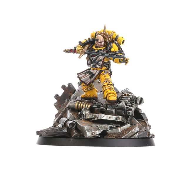 Sigismund, First Captain of the Imperial Fists - view 2